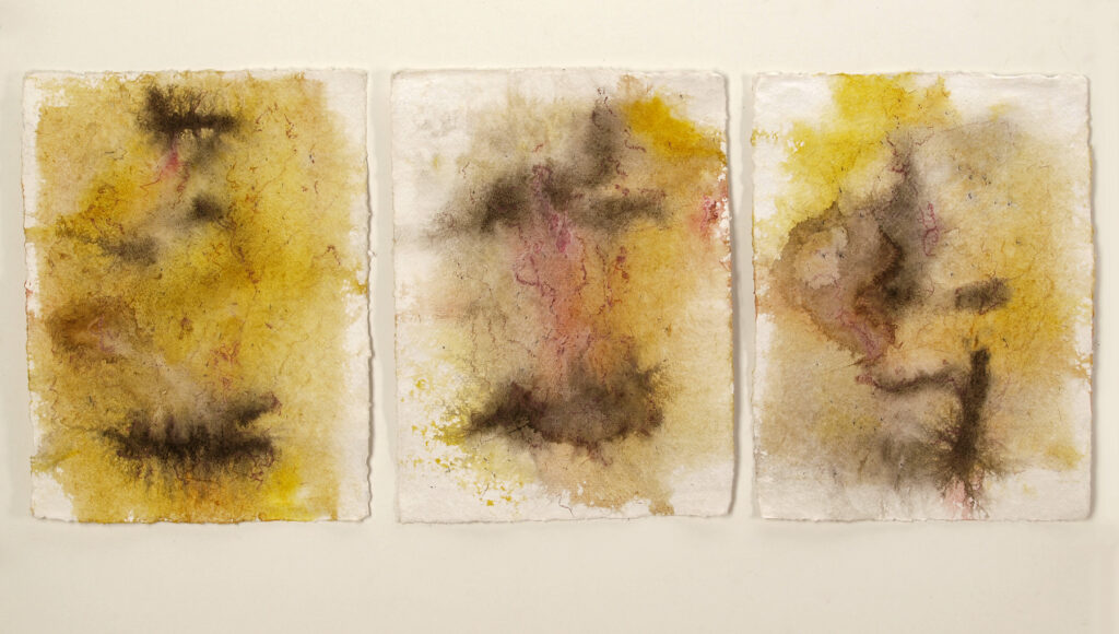 Dancing, 2021, Mixed Media auf Büttenpapier, 3 à 28.0 × 38.0 cm