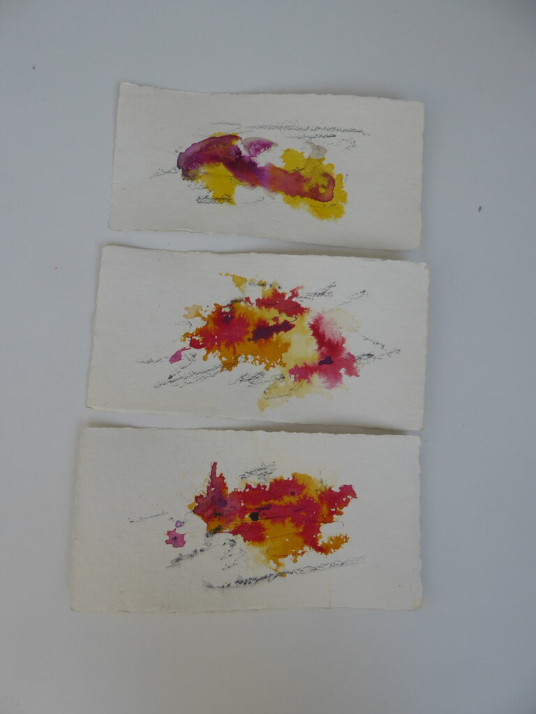 XY, 2018, Mixed Media auf Büttenpapier, 3 à 30.0 × 15.0 cm