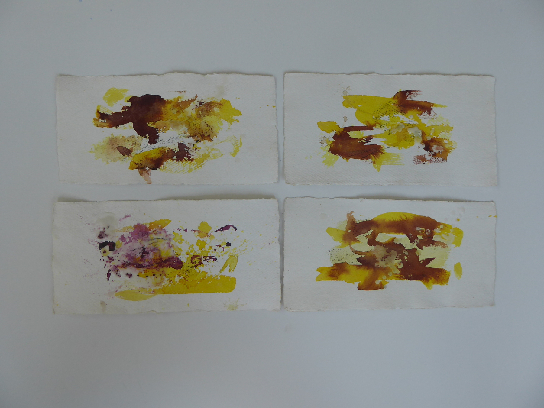 XY, 2018, Mixed Media auf Büttenpapier, 4 à 30.0 × 15.0 cm