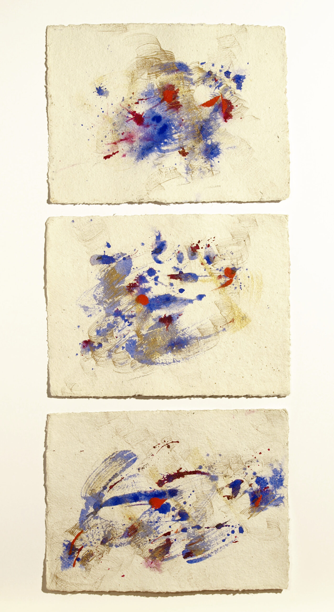 Blue Red And…, 2020, Mixed Media auf Büttenpapier, 3 à 37.0 × 28.0 cm